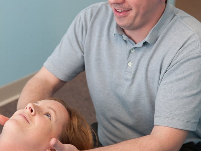 Chiro Adjustment Chiropractor Bundall Near Me